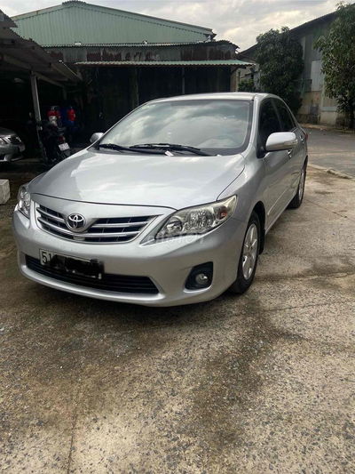 Toyota Corolla Altis 2011 1.8G CVT - 135000 km
