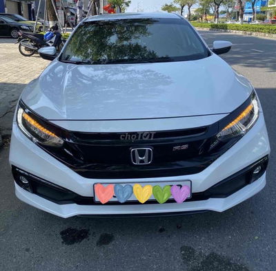 Honda Civic 2019 RS 64000 km Trắng