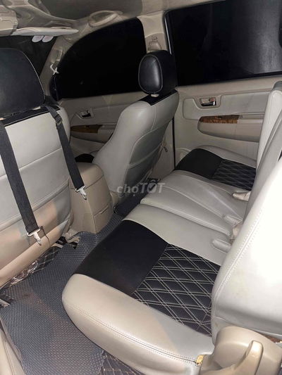 Toyota Fortuner 2010 2.5G - 198000 km