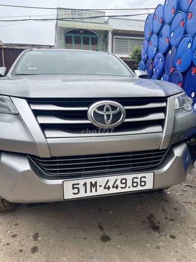 Toyota Fortuner 2017 2.4G 4x2 MT - 109000 km