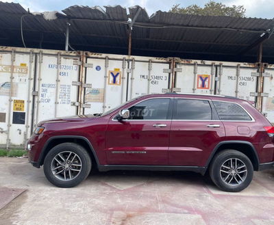 Jeep Grand Cherokee Đỏ 5 chỗ