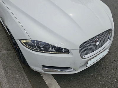 Jaguar XF 2014 2.0 AT - 120000 km