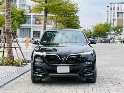 Vinfast Lux SA Premium 2021 Đen 50000 km