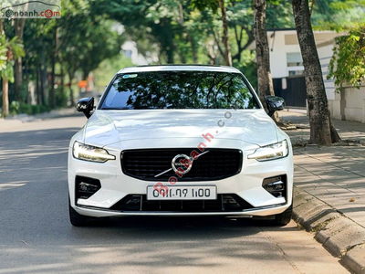 Xe Volvo S60 T5 R-Design AWD 2021