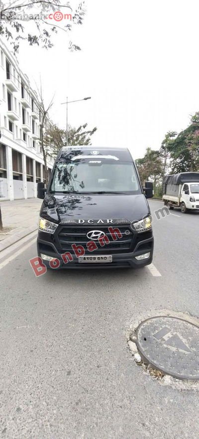 Xe Hyundai Solati Limousine 2.5 MT 2019