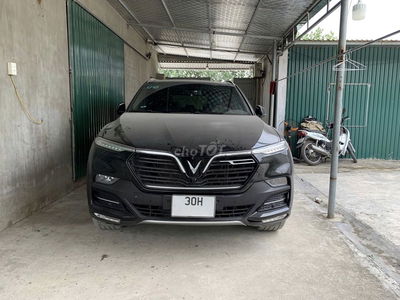 Vinfast Lux SA Plus 2022