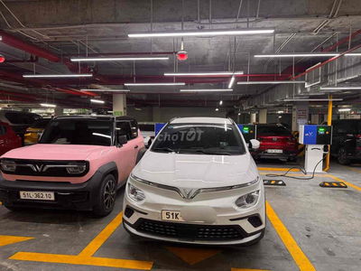 VinFast VFe34 2023 - 38000 km