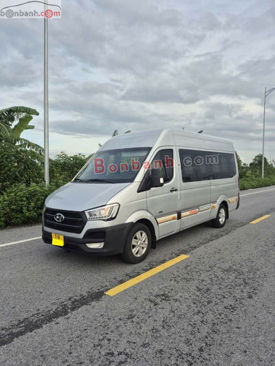 Xe Hyundai Solati 2.5 MT 2022