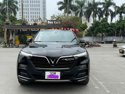 VinFast Lux SA2.0 2021 Premium 2.0 AT - 60000 km