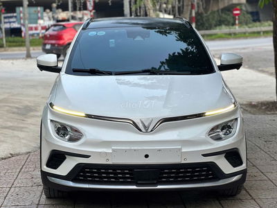 VinFast VF e34 2022 Trắng