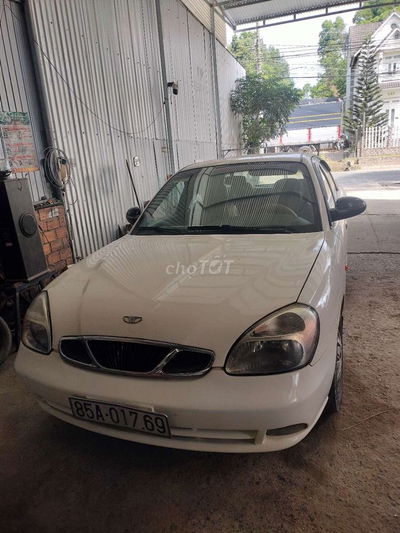 364 2003 1.6 MT - 200000 km