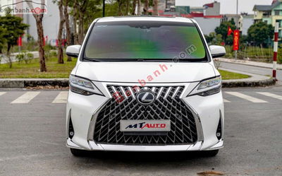 Xe Lexus LM 300h 2021