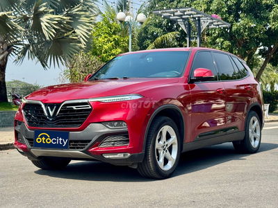 VinFast Lux SA Base 2021 - Màu đỏ - 8v2km