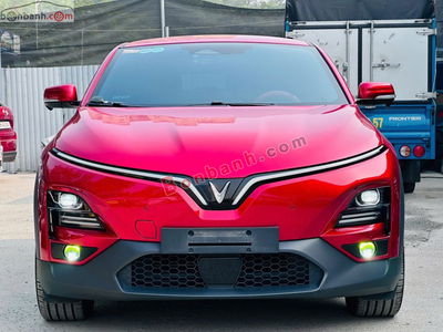 Xe VinFast VF6 Plus 2025