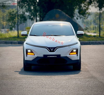 Xe VinFast VF6 Plus 2025