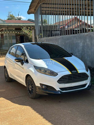 Ford Fiesta 2015 1.0 turbo Trắng