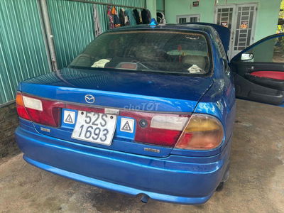 Mazda 4-5 chỗ màu Xanh
