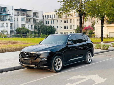 Vinfast Lux SA Plus 2022 Đen lên nhiều đồ