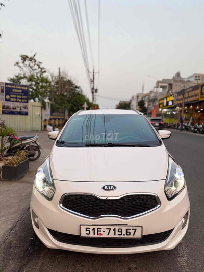 Kia Rondo 2016 Trắng AT đẹp căng