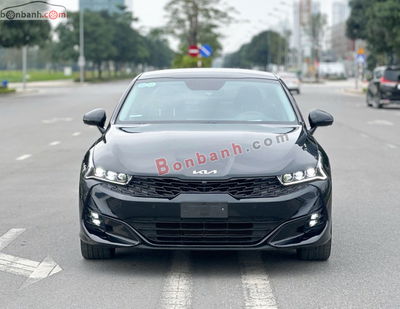 Xe Kia K5 Premium 2.0 AT 2022