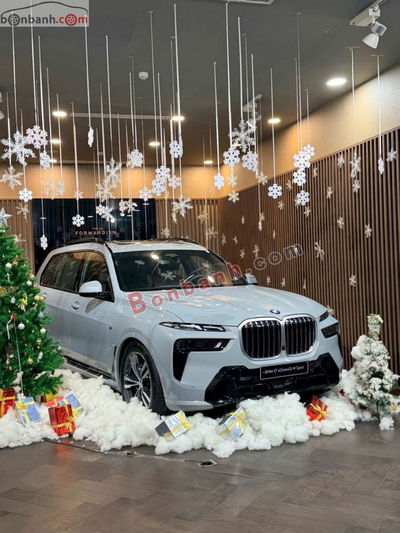 Xe BMW X7 xDrive40i M Sport 2025