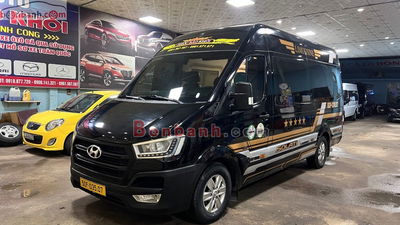 Xe Hyundai Solati Limousine 2.5 MT 2018