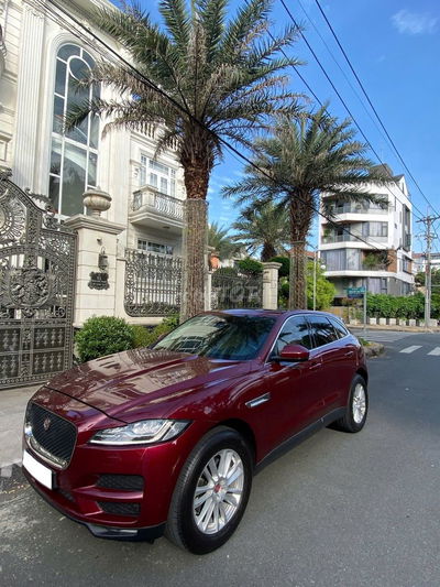 Jaguar F-Pace 2017 Prestige Đỏ đô
