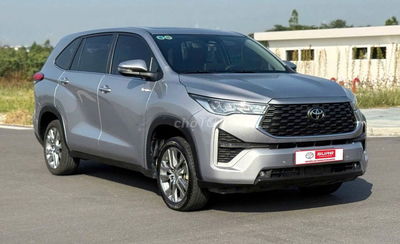 Innova Hybrid 2024 ODO 8,693KM - 975 THƯƠNG LƯỢNG