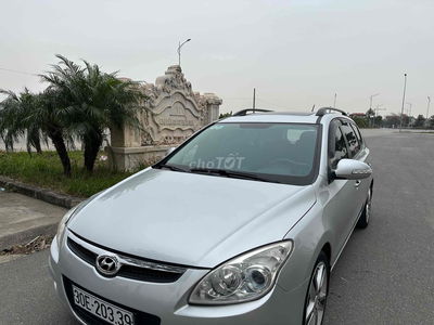 Hyundai i30 CW 2009 Bạc