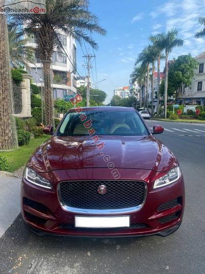 Xe Jaguar F-Pace Prestige 2016