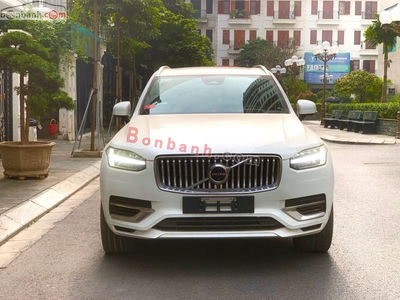 Xe Volvo XC90 Recharge T8 AWD 2022