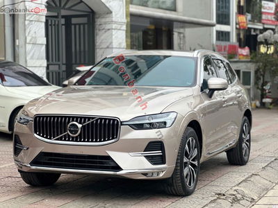 Xe Volvo XC60 Ultimate Bright B6 AWD 2023