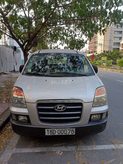 Hyundai Starex 2005 Bạc Số sàn