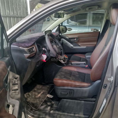 Toyota Innova Cross 2024 Nâu 11000 km