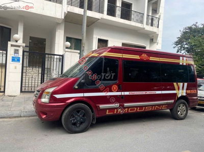 Ford Limousine 2016 Đỏ