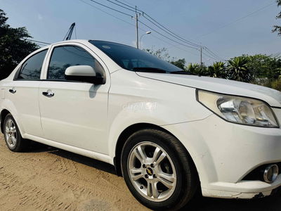 CHO THUÊ Chevrolet Aveo 2018 Trắng