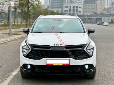 Xe Kia Sportage Premium 2.0G 2024