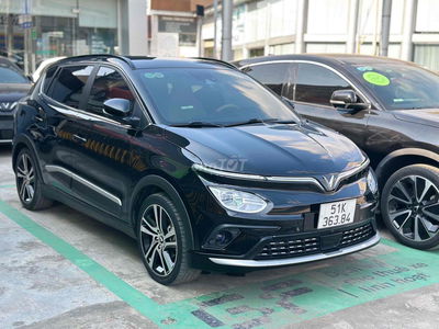 Vinfast VFe34 2022 Đen Thuê pin tiên phong