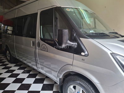 Bán xe Ford Transit 2022 còn nguyên thủy 100%