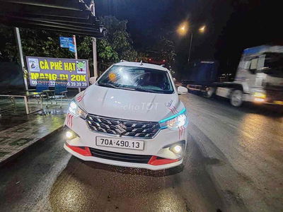 Suzuki Ertiga 2022 Hybrid GLX 4AT 100000 km