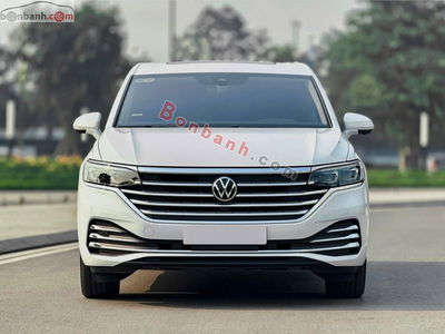 Xe Volkswagen Viloran Luxury 2023