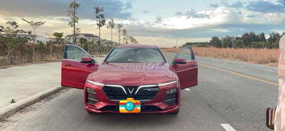 VinFast Lux A2.0 Plus Đỏ 1 chủ