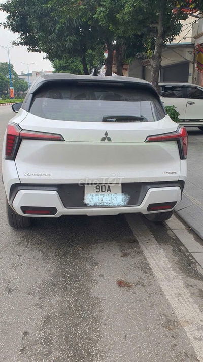 Mitsubishi Xforce 2025 Trắng