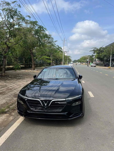 VinFast Lux A2.0 2019 - 6400000 km bao check tesl