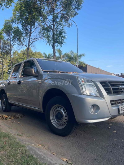 Isuzu 2009 130000km Bạc