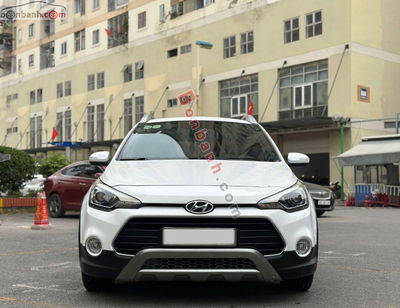 Xe Hyundai i20 Active 1.4 AT 2015