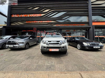 Xe Isuzu MU-X 1.9 4X2 AT 2019