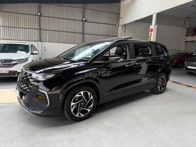 Hyundai Custin 2023 2.0 Cao cấp - 15000 km