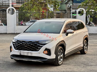 Xe Hyundai Custin Tiêu Chuẩn 1.5T 2025