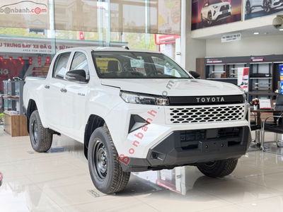 Xe Toyota Hilux 2.4L 4x4 MT 2025